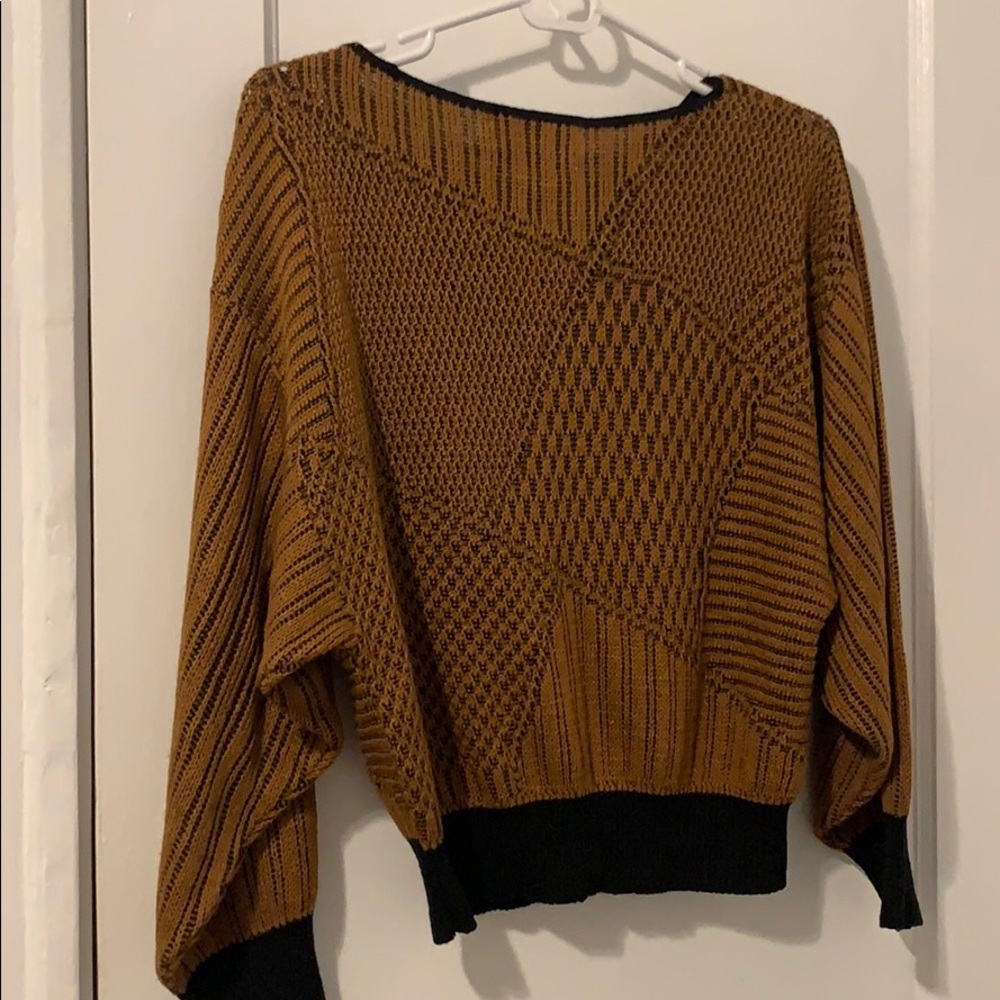 Sweater - Picture 3 of 4